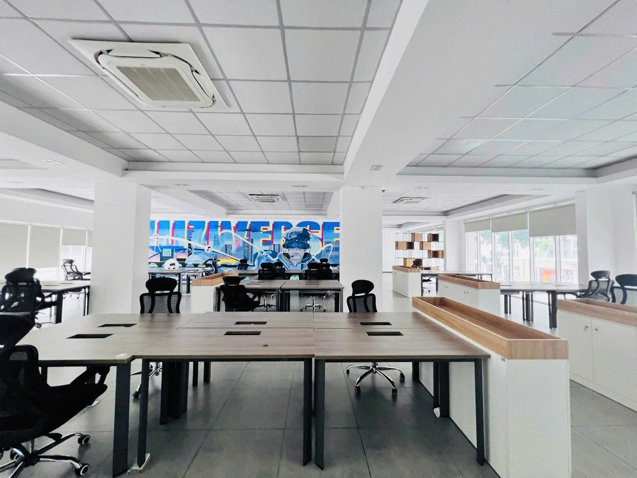 Cho Thuê 4 Căn Thông Nhau số 42-44-46-48 Đường B2, 22.8m x 20m, hầm 456m2, vị trí trung tâm - Hình ảnh 4