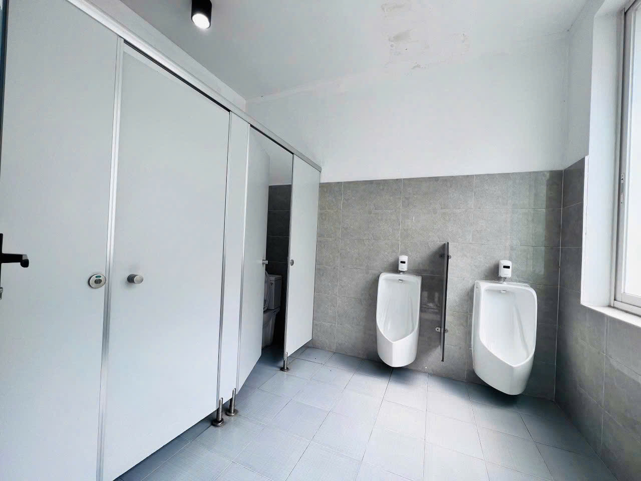 Cho Thuê 4 Căn Thông Nhau số 42-44-46-48 Đường B2, 22.8m x 20m, hầm 456m2, vị trí trung tâm - Hình ảnh 9