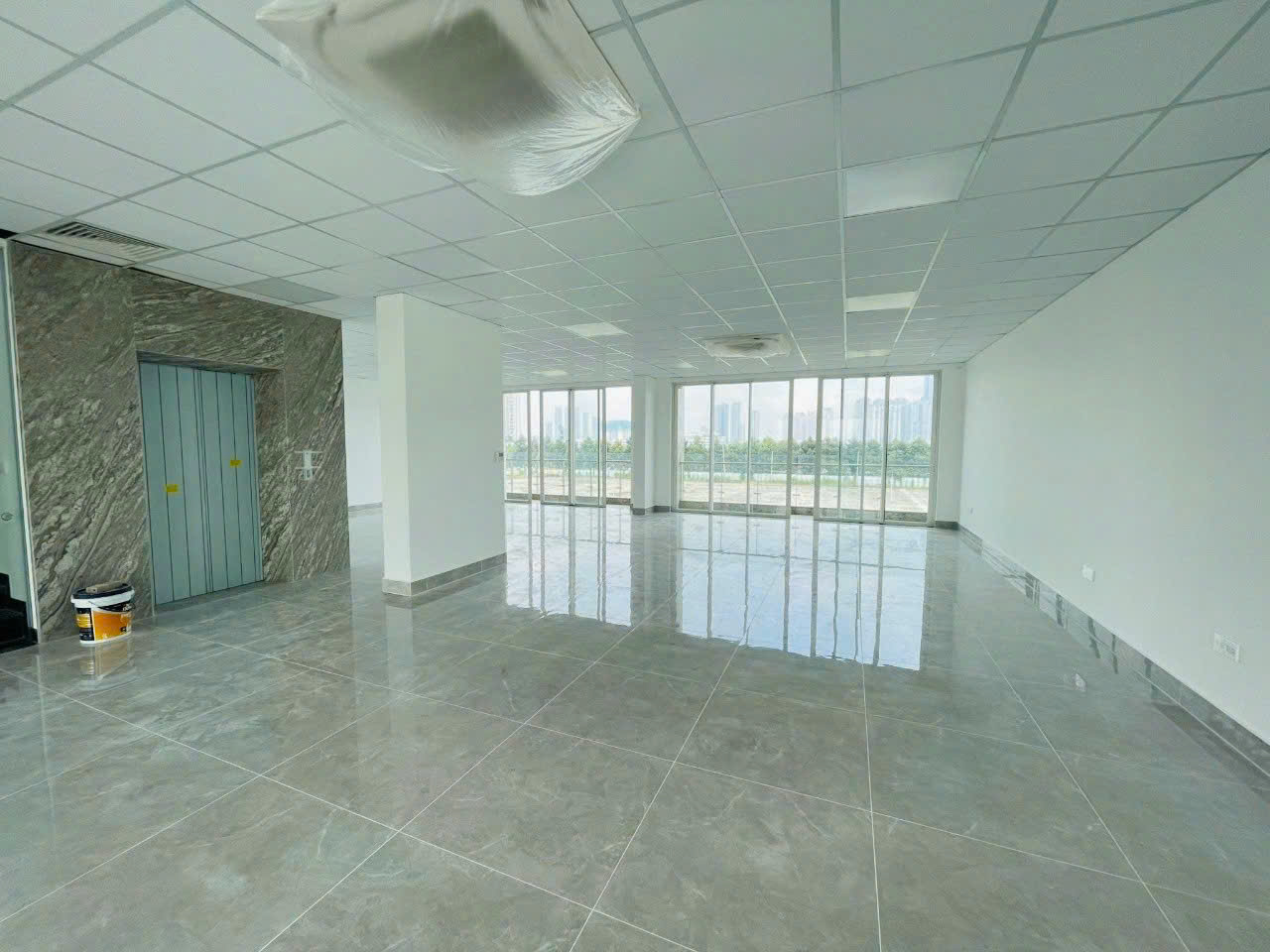 Shophouse lớn số 134-136 Đường B2, 11.4mx21.5m, 10$/m2, Hoàn thiện đẹp, sử dụng riêng. - Hình ảnh 5