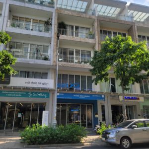Cho thuê nhà số 28 đường B2, 115 triệu, 8 phòng, hầm riêng.