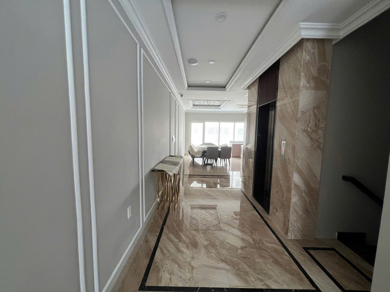 Cho thuê nhà 16 Đ/B4 hoàn thiện cao cấp 5 tầng thích hợp mở văn phòng,showroom,... - Hình ảnh 8