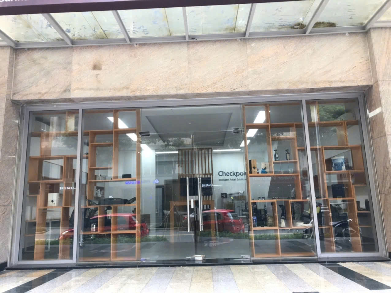 BÁN SHOPHOUSE SARINA vị trí đẹp, giá tốt, đang có hợp đồng thuê 100tr/Tháng - Hình ảnh 2