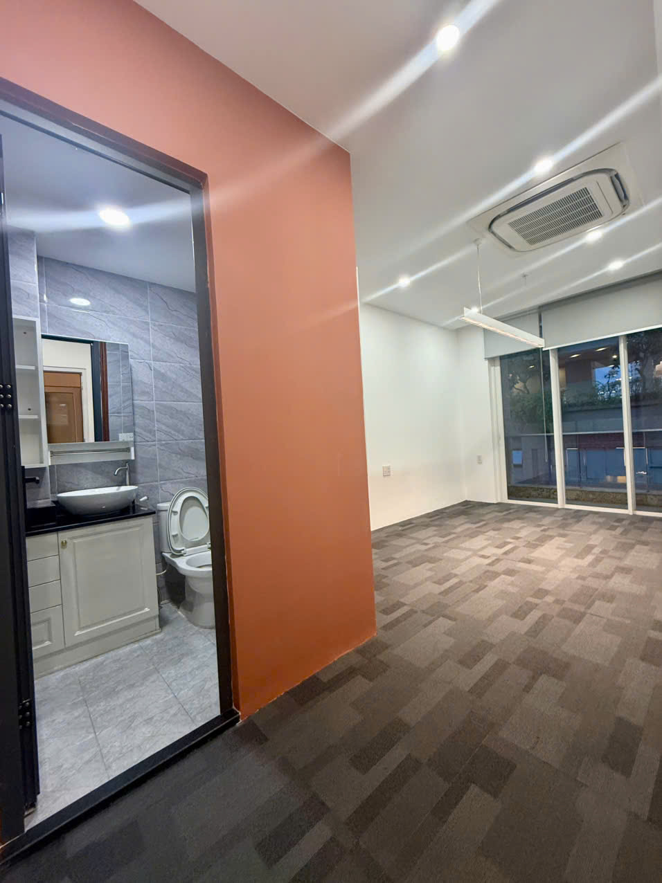 Cho thuê nhà hoàn thiện đường B2 Sala, Giá tốt nhất thị trường 110tr/tháng hoàn thiện - Hình ảnh 3