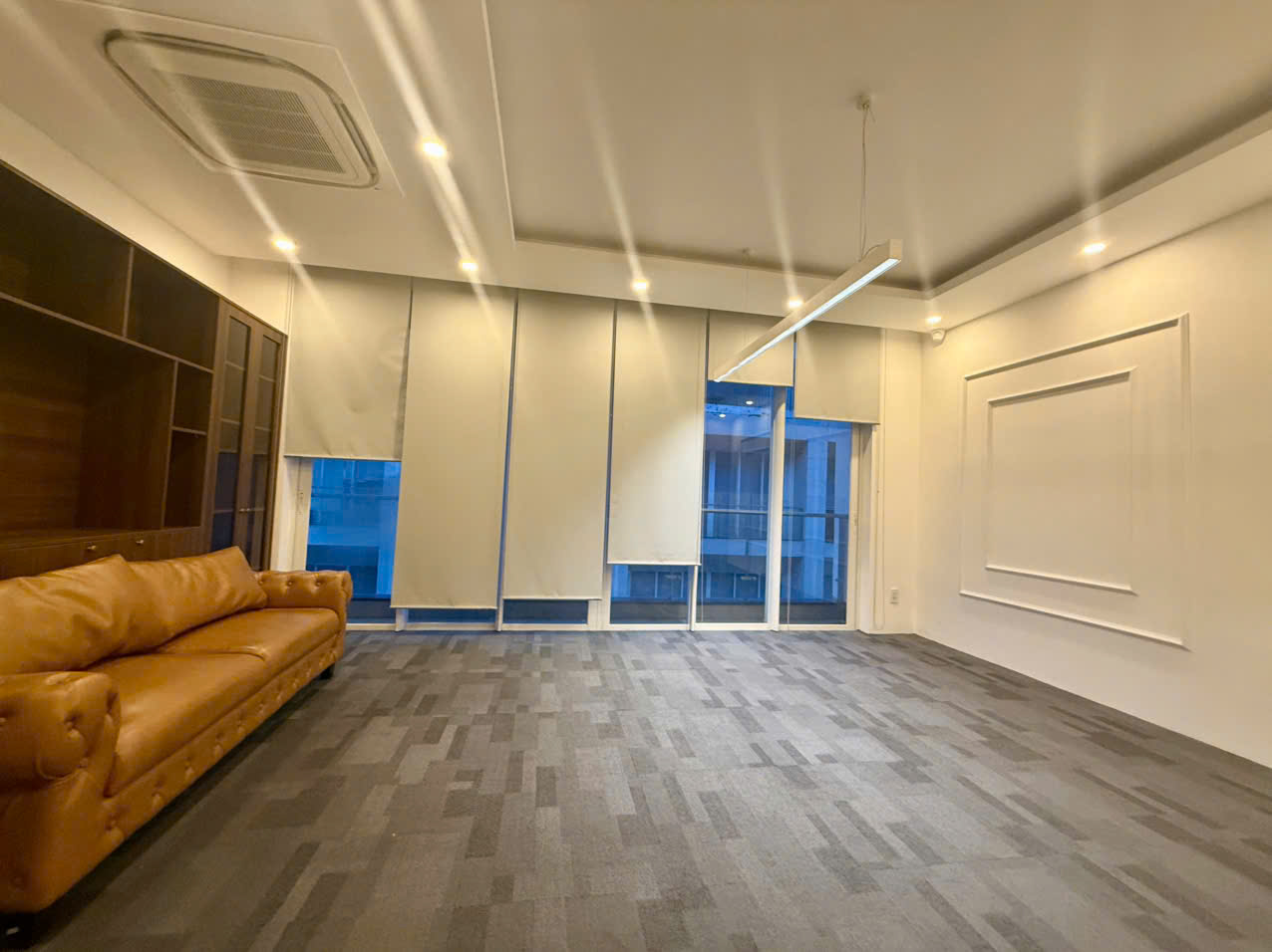 Cho thuê nhà hoàn thiện đường B2 Sala, Giá tốt nhất thị trường 110tr/tháng hoàn thiện - Hình ảnh 4