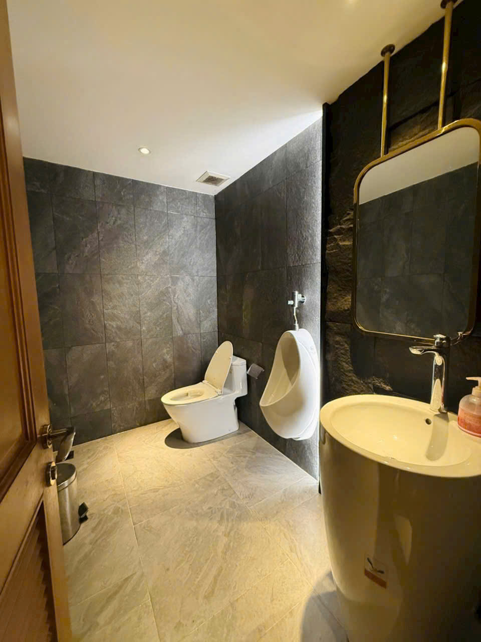 Cho Thuê Nhà Phố Đẹp Đường Nguyễn Cơ Thạch - Full Nội Thất Ở, Văn phòng - Hình ảnh 15