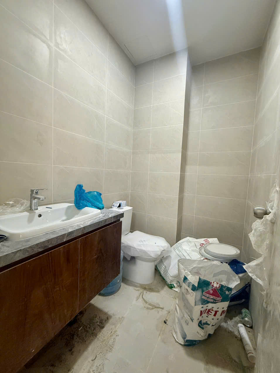 Cho Thuê Nhà Phố Hoàn Thiện Mới - Diện tích lớn - Giá chỉ 130 Triệu - Hình ảnh 4
