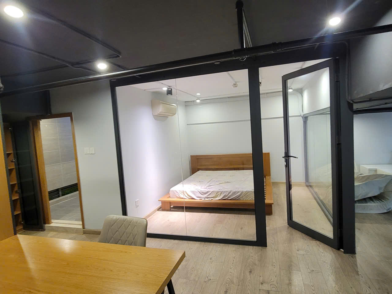 CHO THUÊ VĂN PHÒNG RỘNG 100M2 – CÓ GÁC LỬNG, GIÁ TỐT THỊ TRƯỜNG - Hình ảnh 8