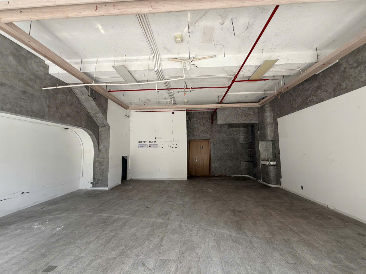 Cho Thuê Shophouse 3 Tầng - 250m2 - Giá 110 Triệu - Hình ảnh 2